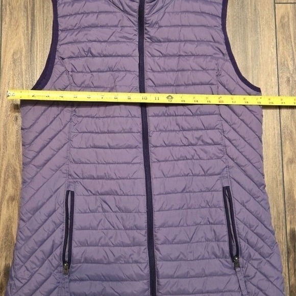 Duluth Trading Co Puffer Vest Lavender Lightweight Zip Front Pockets Size M - Picture 5 of 9